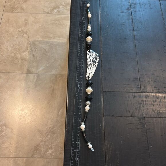 Retro Statement Black and White Acrylic Beaded Necklace 80’s 90’s Geometric​ - Picture 5 of 7